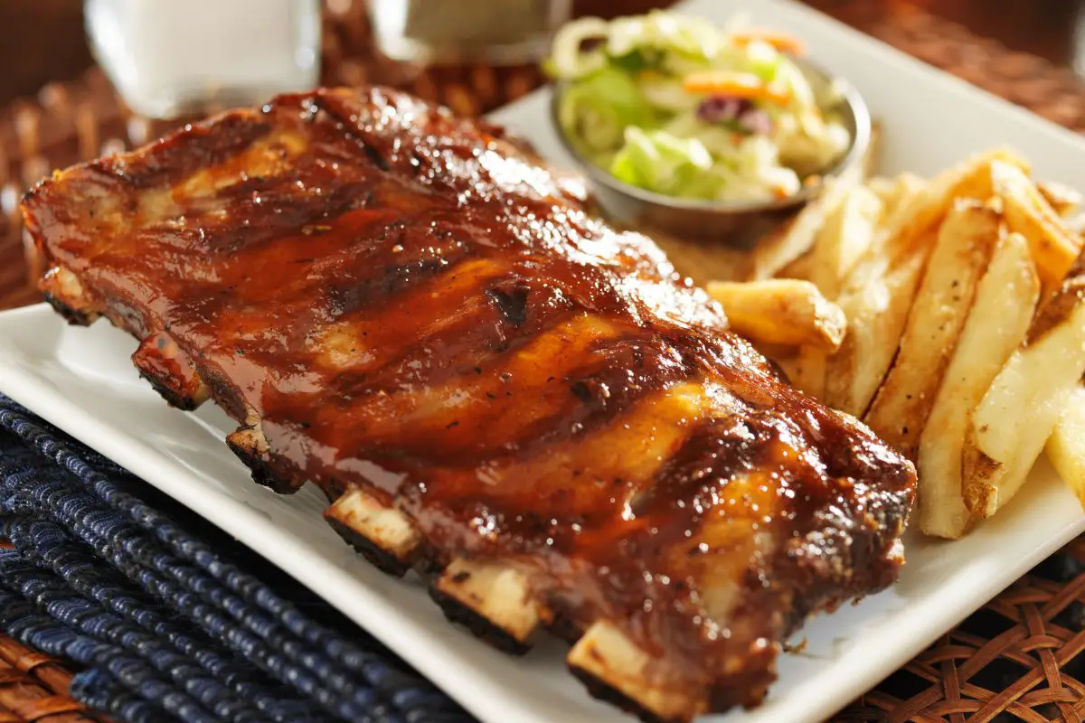 What Should You Serve With Ribs At A BBQ